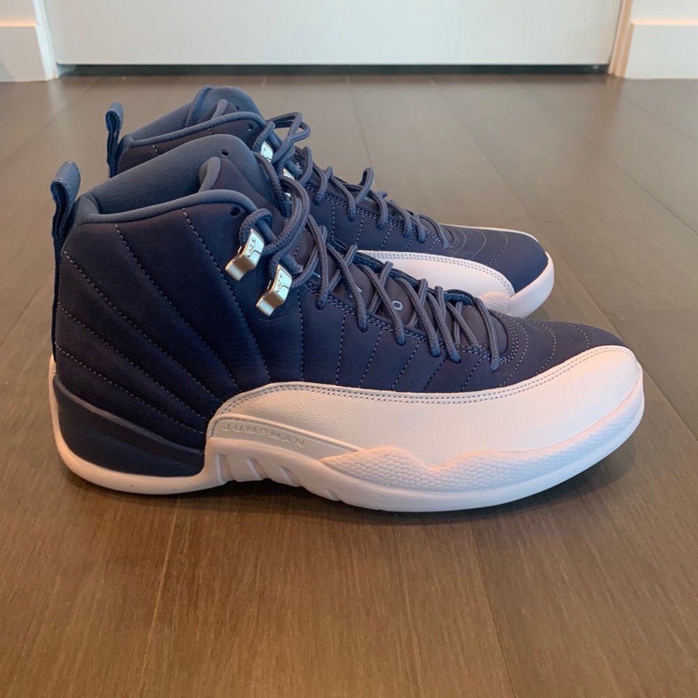Air Jordan Retro 12